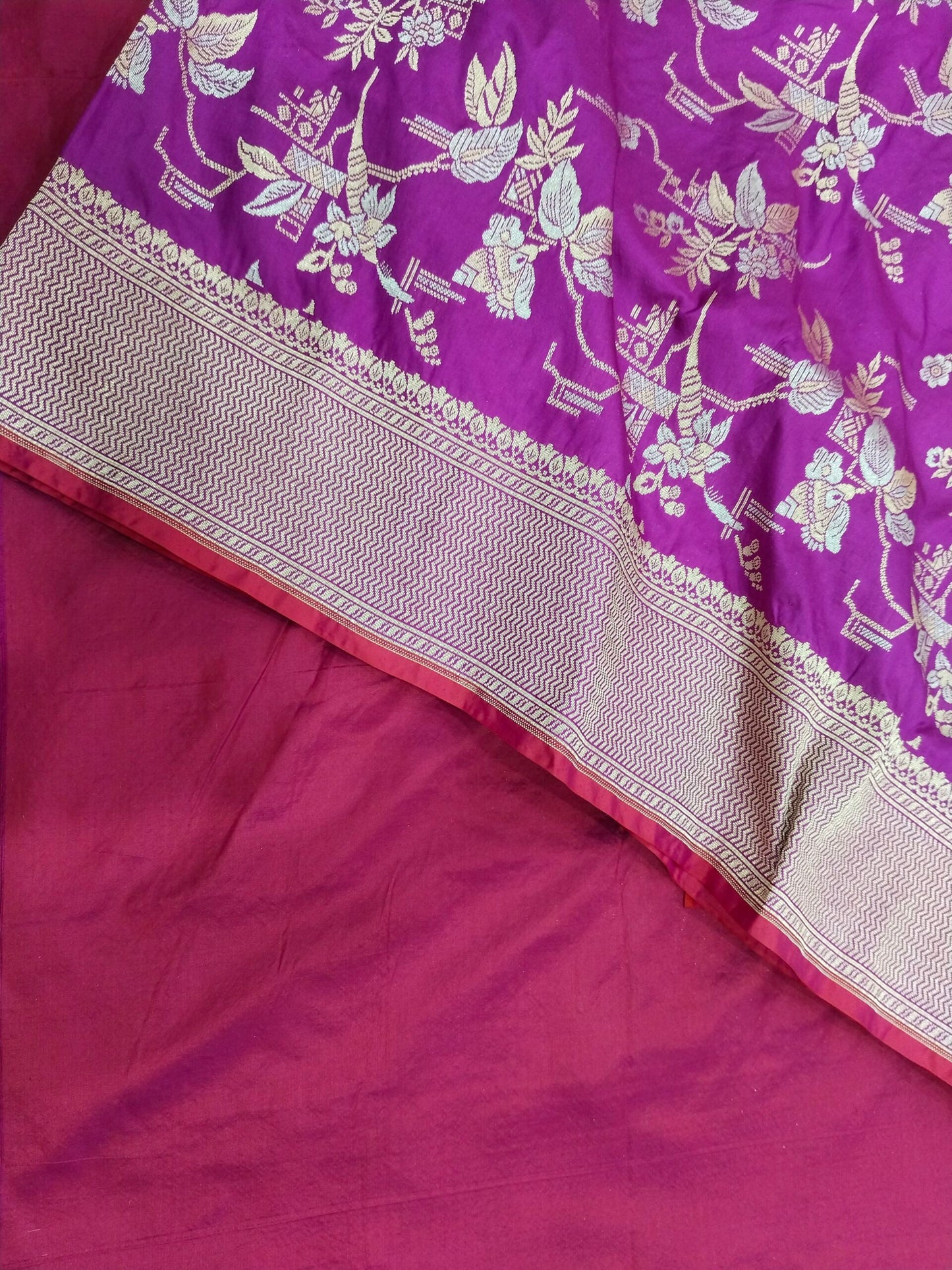 Magenta with Golden & Silver Zari Pure Silk Banarasi Sare