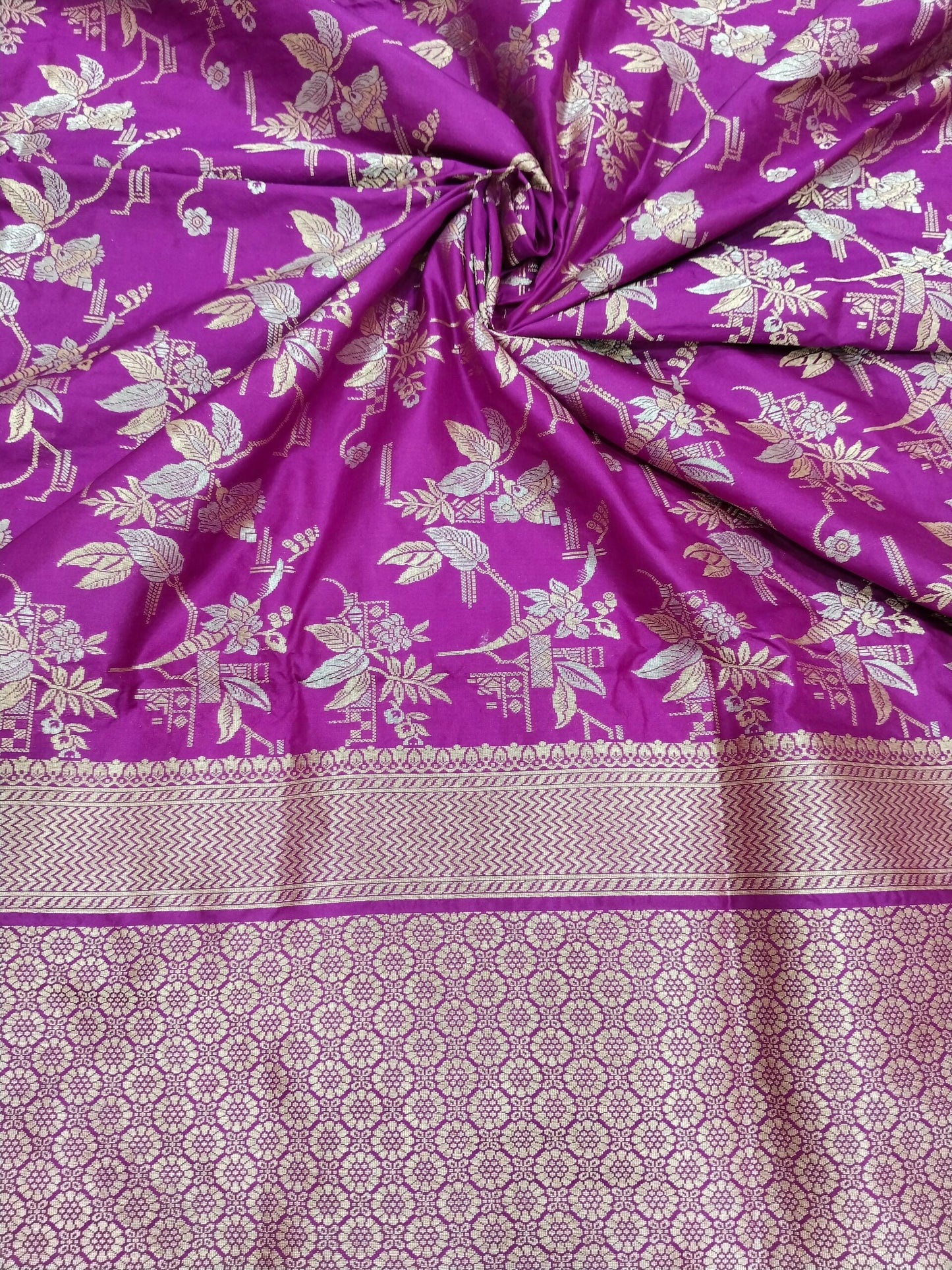 Magenta with Golden & Silver Zari Pure Silk Banarasi Sare