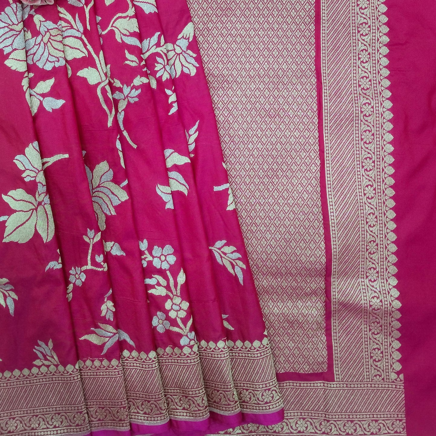 Pink with Red Tone Zari Work Pure Silk Banarasi Saree