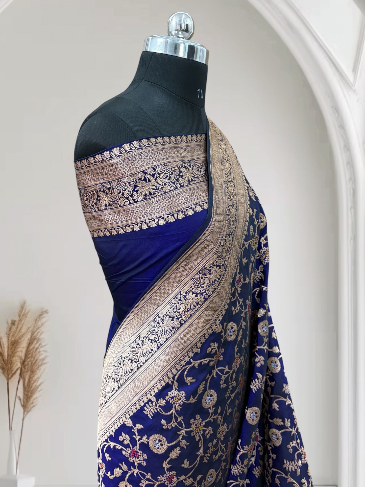 Blue Unique Jaal Pure Kataan Silk Banarasi Saree