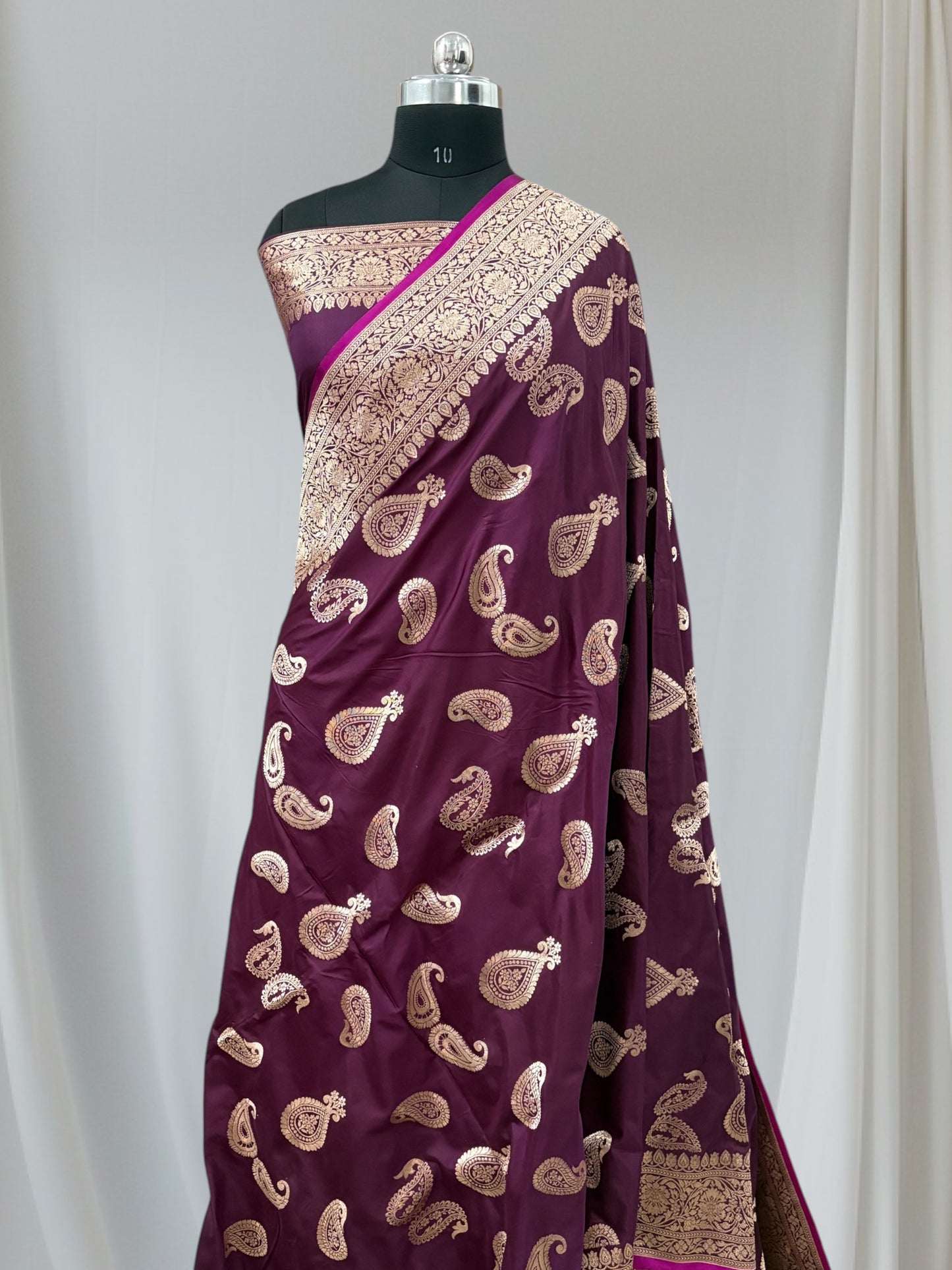 Garnet Kairi Buti Pure Kataan Silk Banarasi Saree