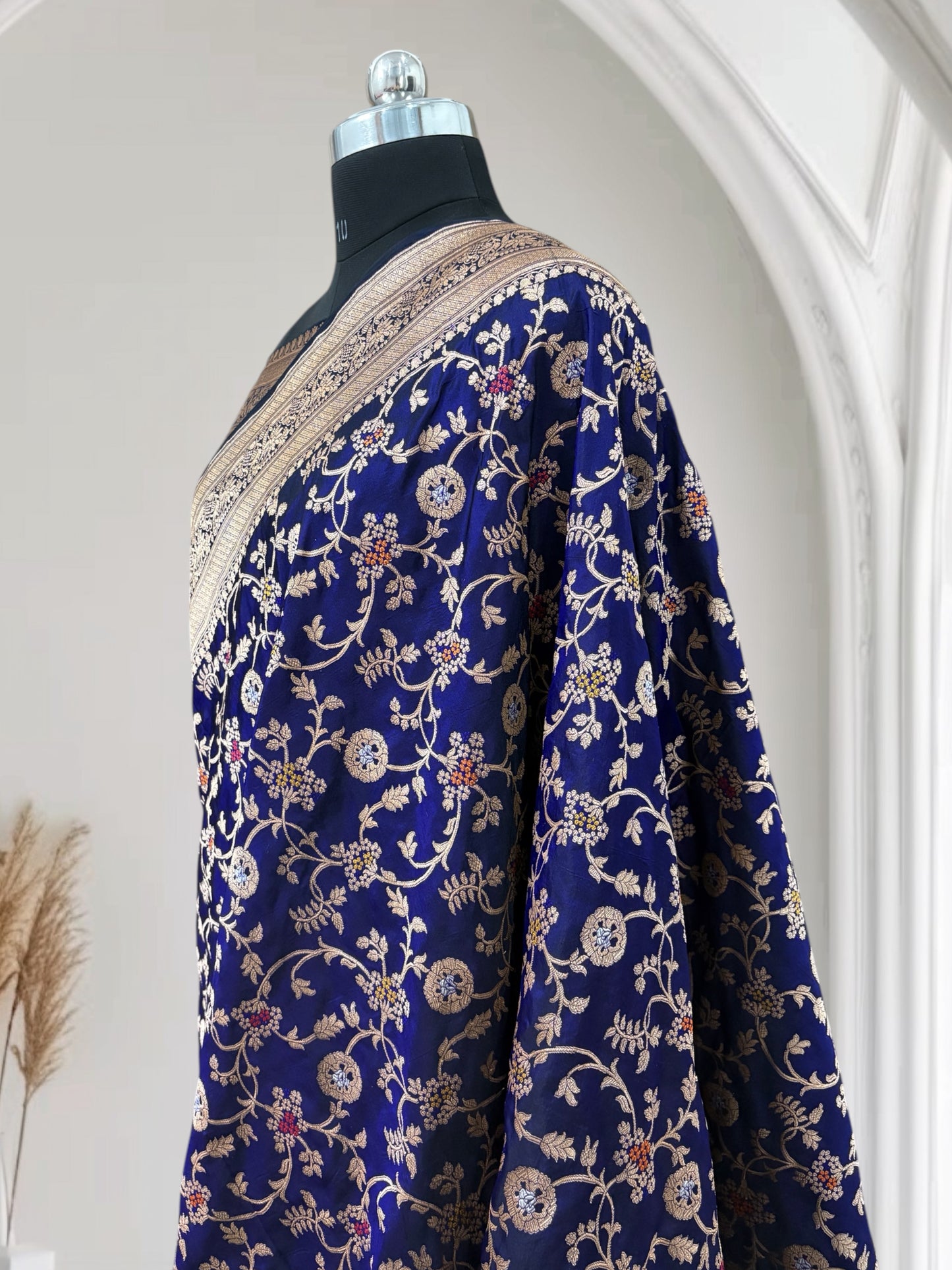 Blue Unique Jaal Pure Kataan Silk Banarasi Saree